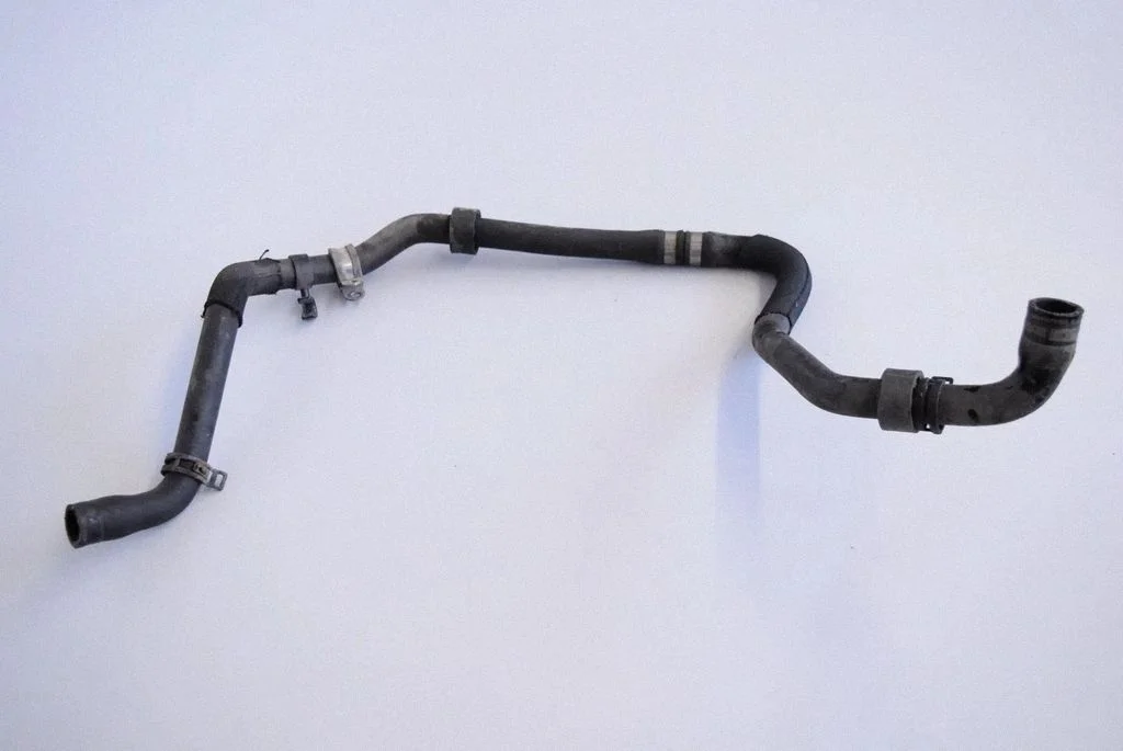 Engine coolant pipe/hose 97010643300