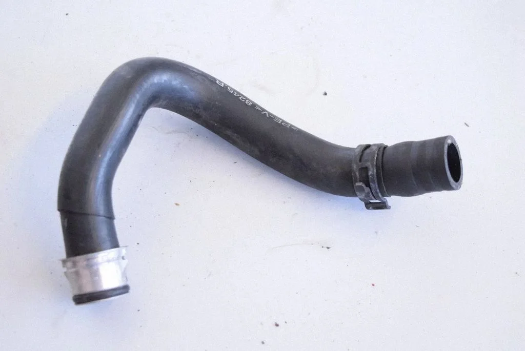 Engine coolant pipe/hose 97010624800