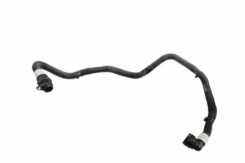 Motora dzesēšanas caurule (-es)/šļūtene (-es) 107758500E