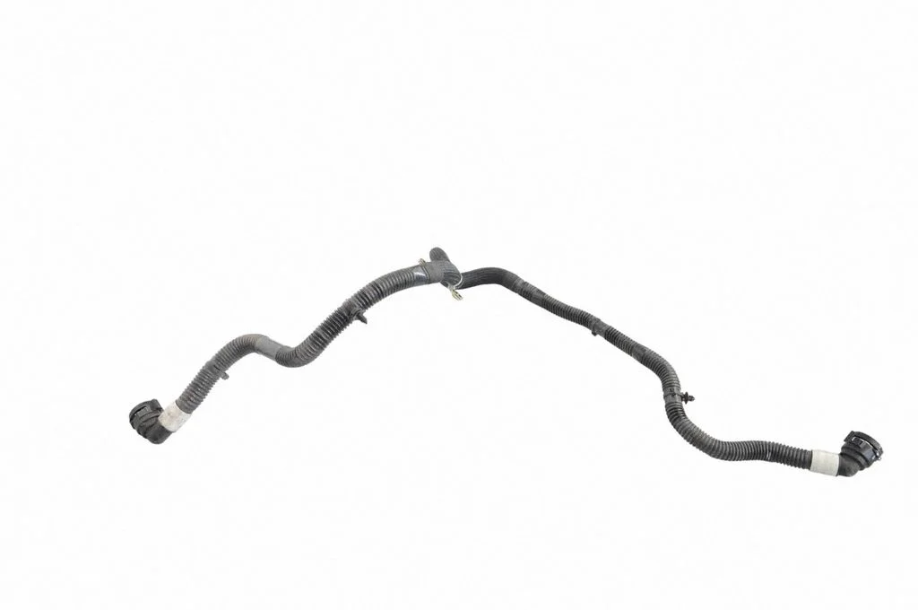 Engine coolant pipe/hose – Tesla Model Y (2020-)