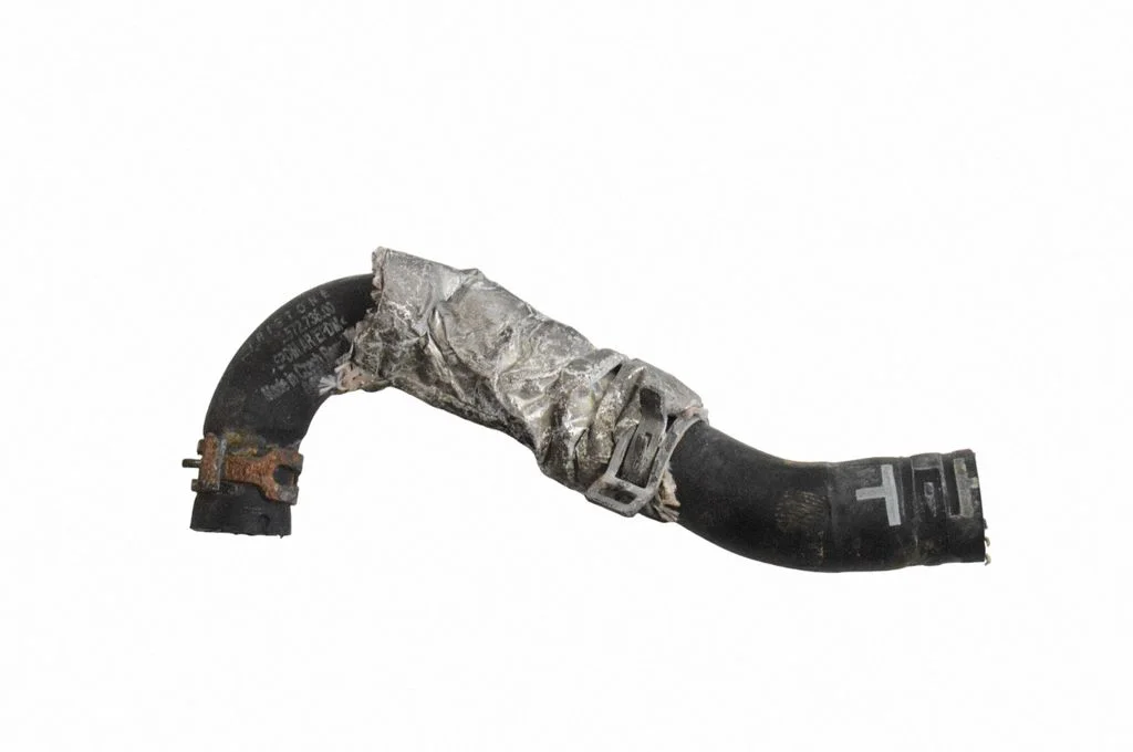 Engine coolant pipe/hose 97057273800