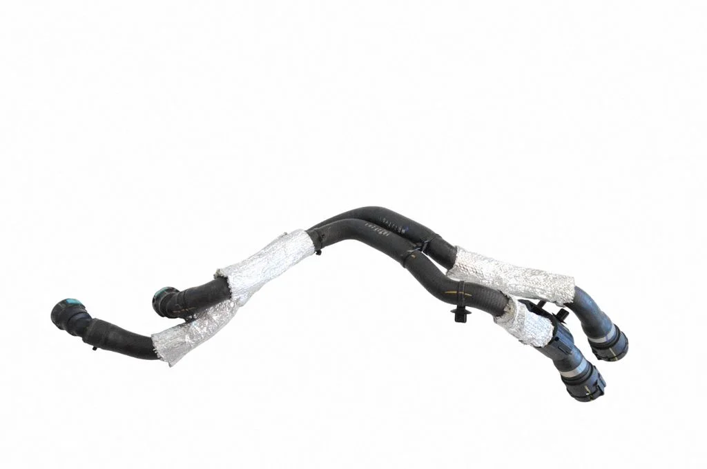 Engine coolant pipe/hose 31686982