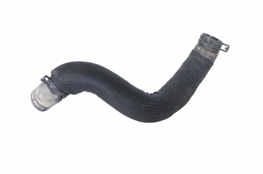 Mootori jahutusvedeliku toru / voolik 84393934 – GMC Sierra IV (2019-)