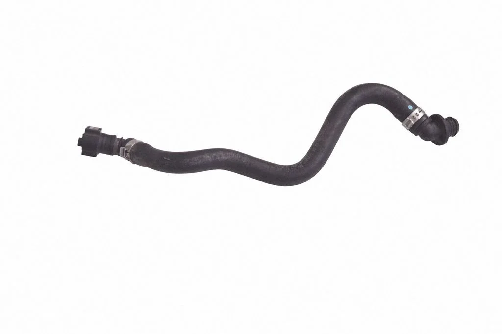Engine coolant pipe/hose 4M0611931