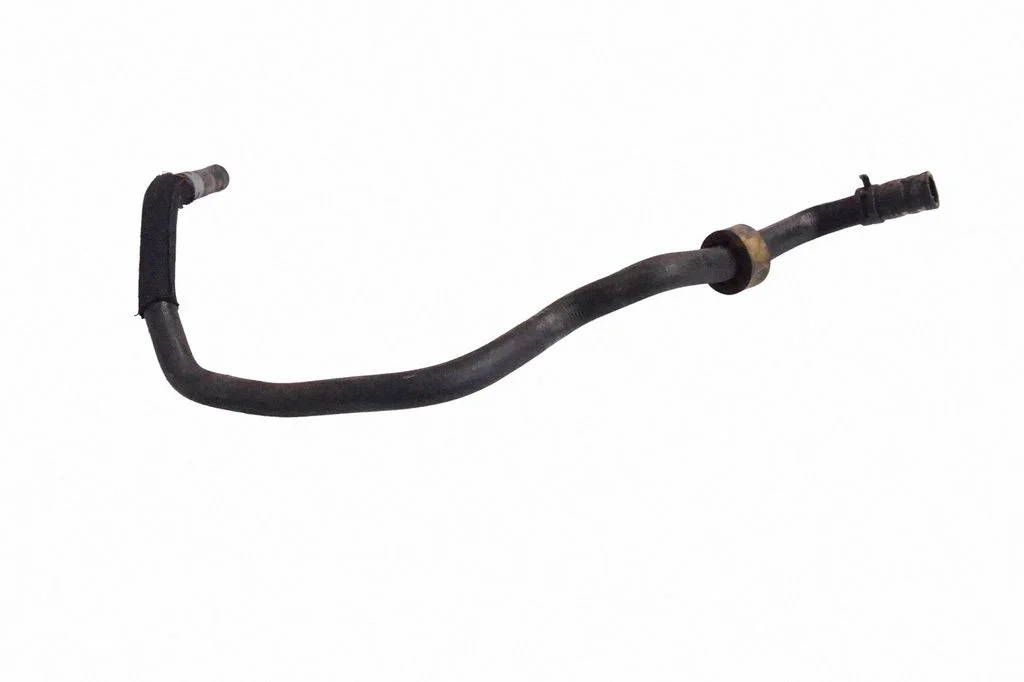 Engine coolant pipe/hose 8J0121109A