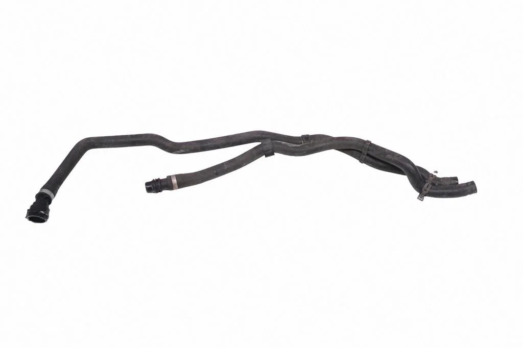 Engine coolant pipe/hose – BMW 1 Series F20 F21 (2011-2019)