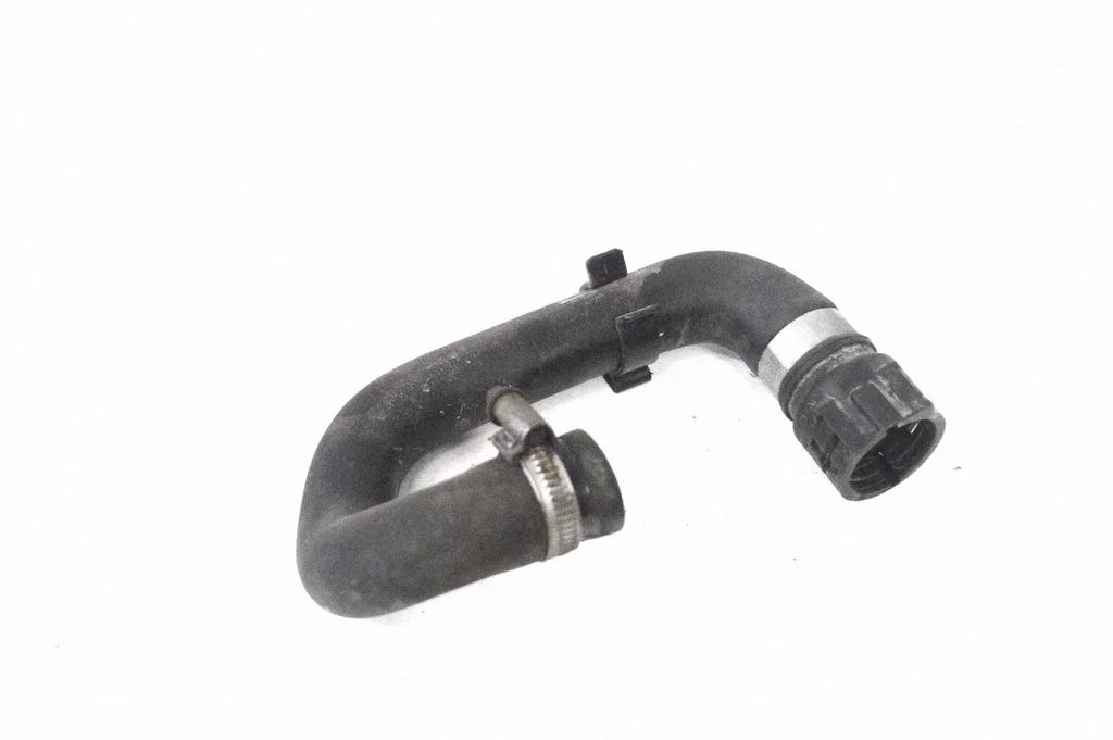 Engine coolant pipe/hose 6902502