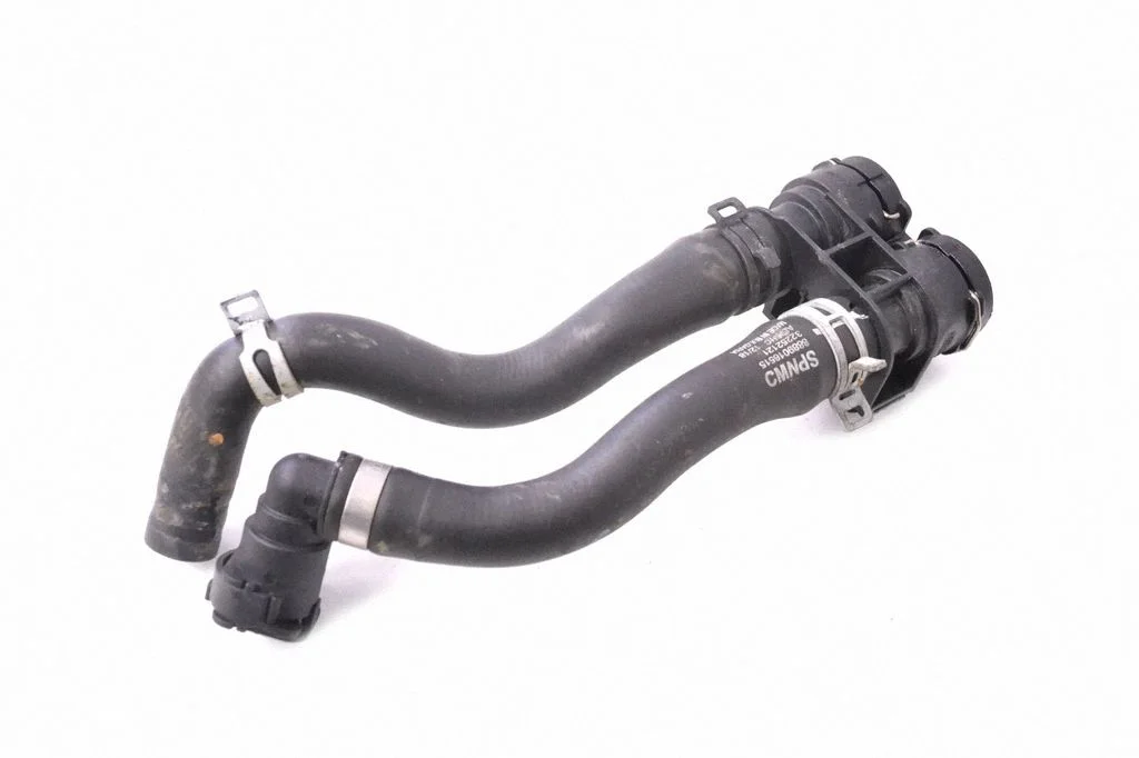 Motora dzesēšanas caurule (-es)/šļūtene (-es) 32222093