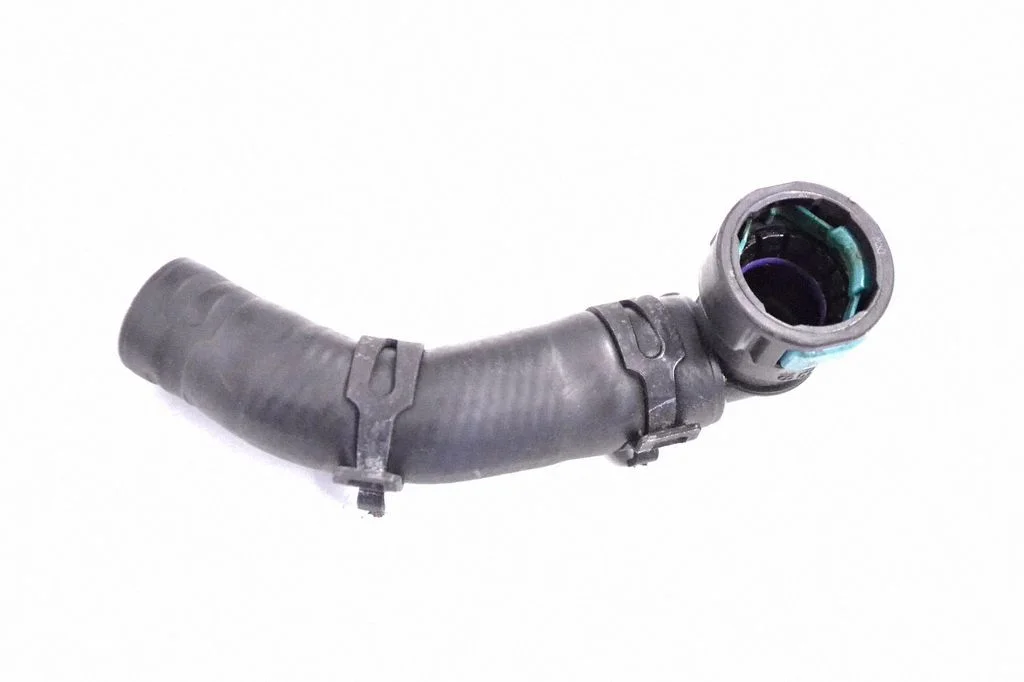 Engine coolant pipe/hose – Land Rover Range Rover Sport L494 (2013-)