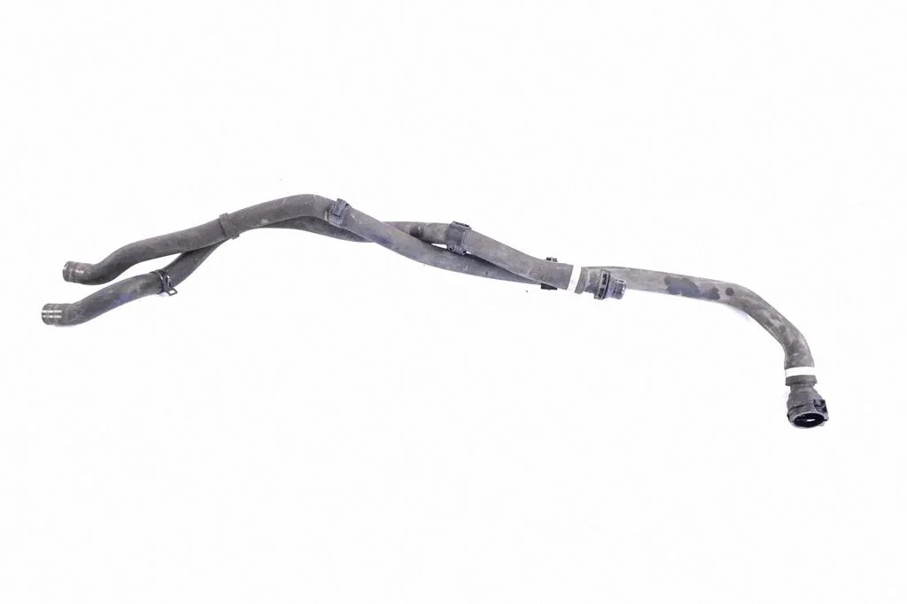 Engine coolant pipe/hose – BMW 1 Series F20 F21 (2011-2019)