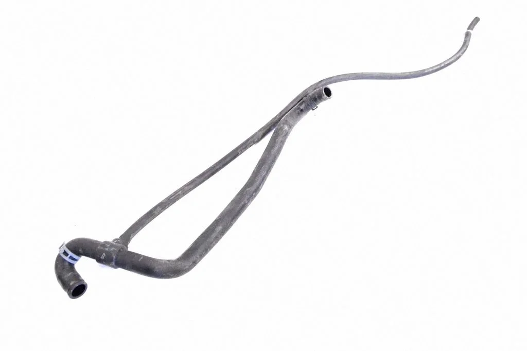 Motora dzesēšanas caurule (-es)/šļūtene (-es) A2218304096