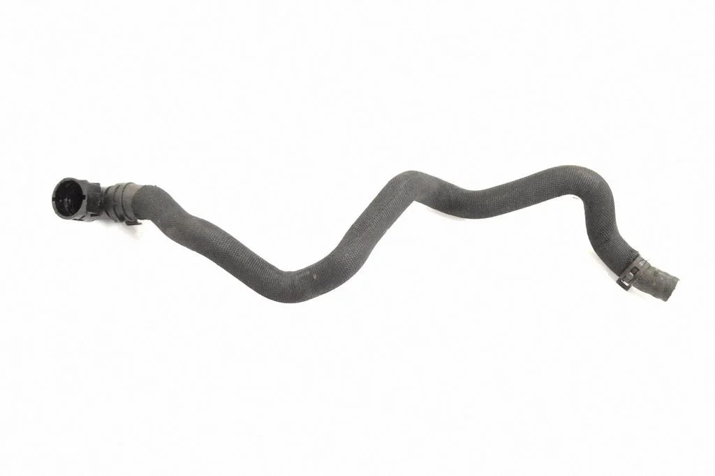 Motora dzesēšanas caurule (-es)/šļūtene (-es) CX237752EC