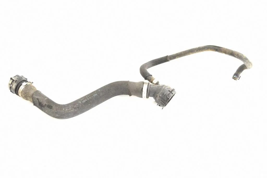 Engine coolant pipe/hose 8611672