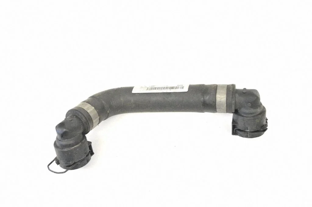 Motora dzesēšanas caurule (-es)/šļūtene (-es) A2562030702