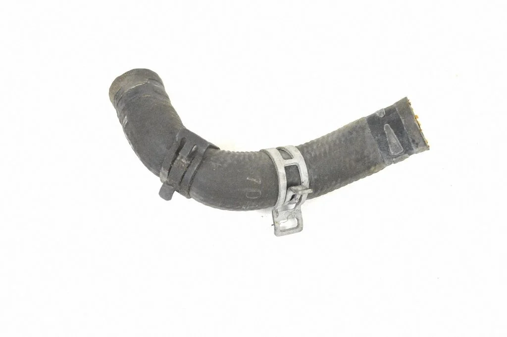 Przewody układu chłodzenia silnika 95B145845A