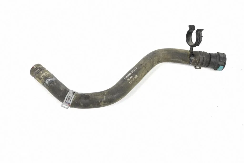 Motora dzesēšanas caurule (-es)/šļūtene (-es) D4B118K579AA