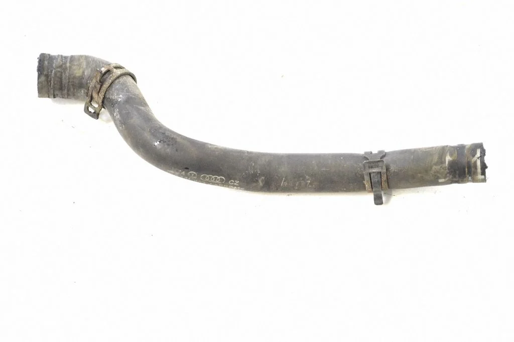 Mootori jahutusvedeliku toru / voolik – Audi A3 S3 8P (2003-2012)