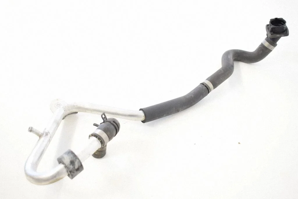 Engine coolant pipe/hose – Mercedes-Benz C-Class W205 (2014-2021)