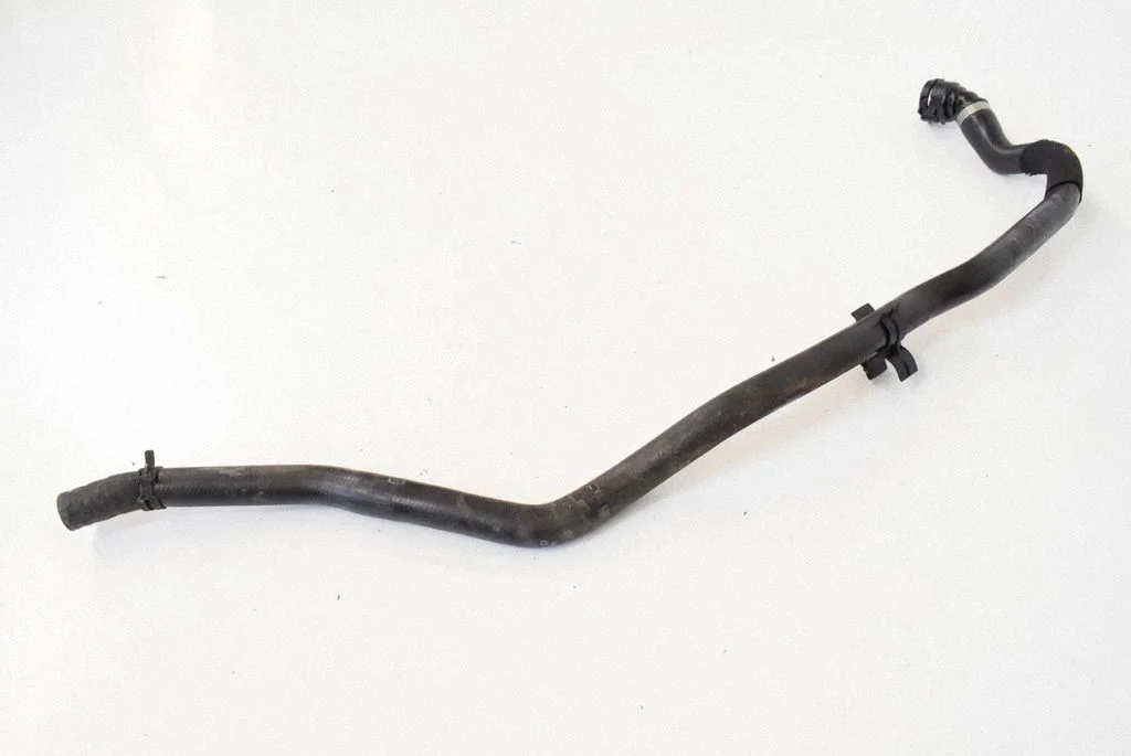 Mootori jahutusvedeliku toru / voolik – BMW 2-seeria F22 F23 (2013-2017)