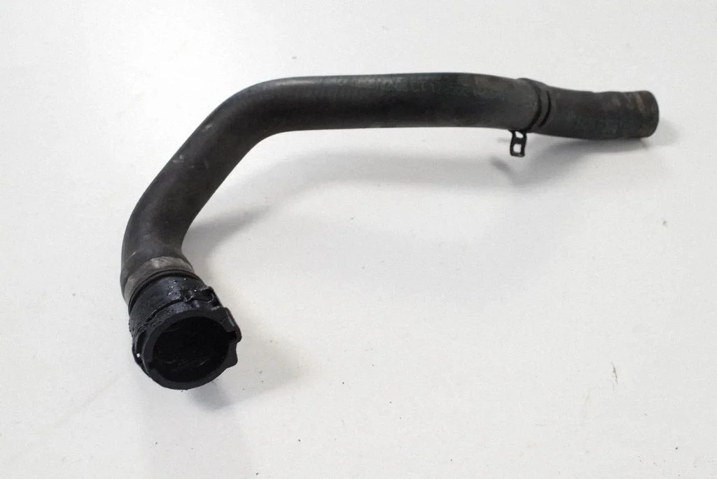 Engine coolant pipe/hose – BMW 4 Series F32 F33 (2013-2020)