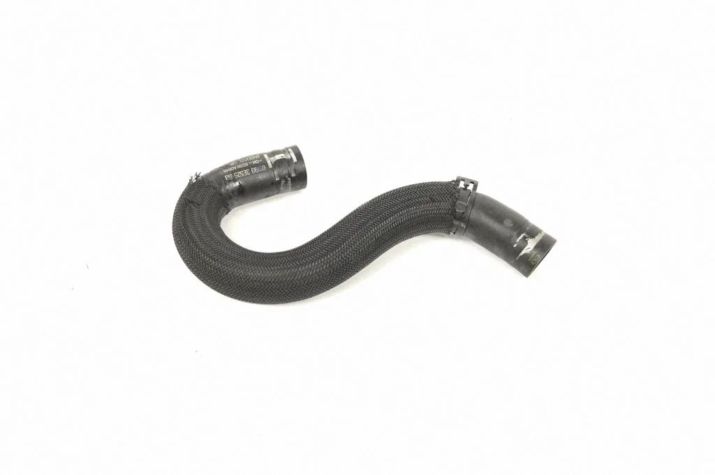 Mootori jahutusvedeliku toru / voolik 6W933E525BB