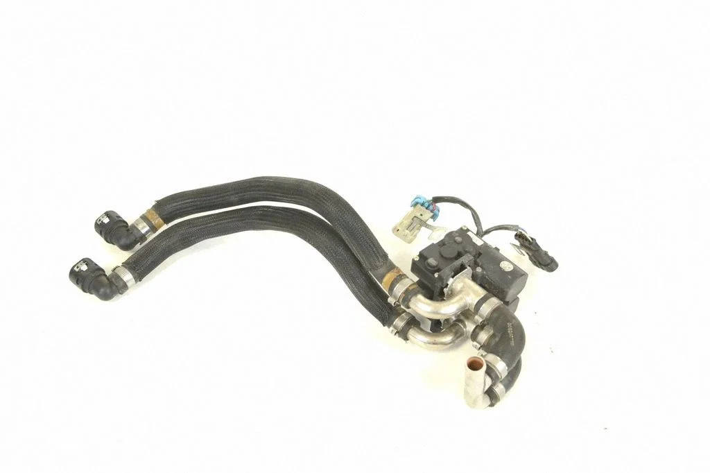 Mootori jahutusvedeliku toru / voolik 000240729 – Ferrari California F149 (2008-2014)