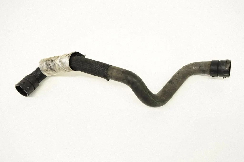 Przewody układu chłodzenia silnika 8G918286CC