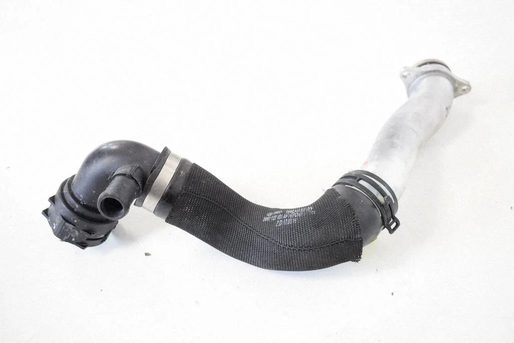Engine coolant pipe/hose 8W0122101