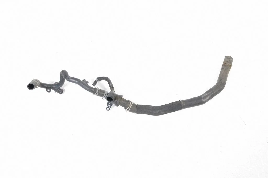 Motora dzesēšanas caurule (-es)/šļūtene (-es) A6402001452