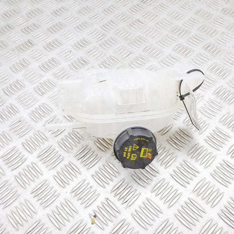 Coolant expansion tank/reservoir LJ938A080AC