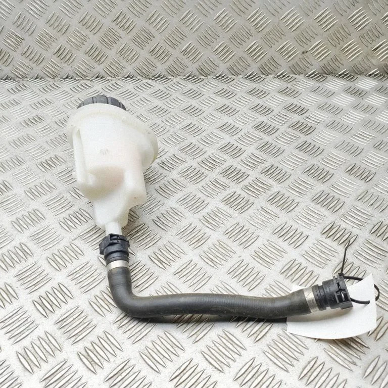 Coolant expansion tank/reservoir A2762000000
