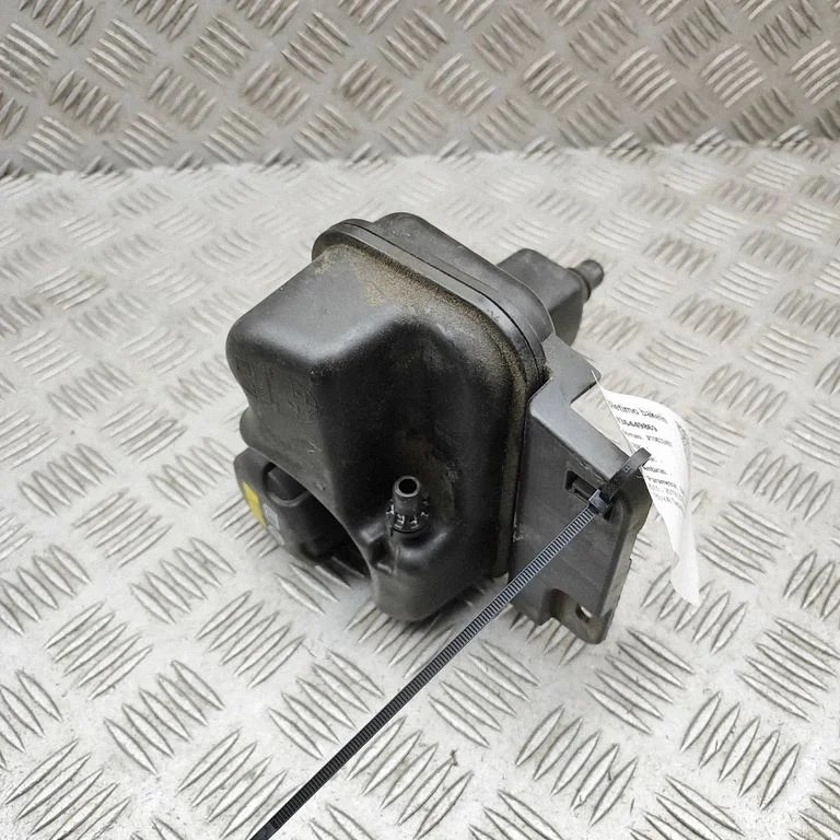 Coolant expansion tank/reservoir 8617048