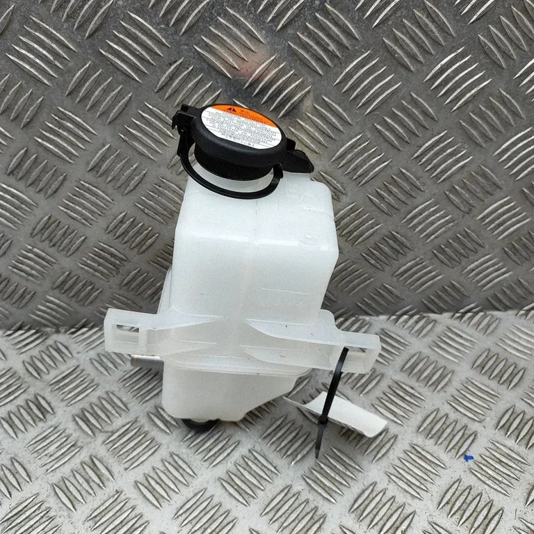 Zbiorniczek wyrównawczy płynu chłodniczego G91H042040