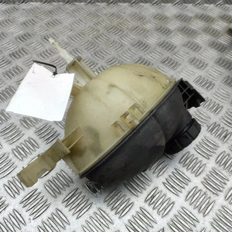 Coolant expansion tank/reservoir A2045000749