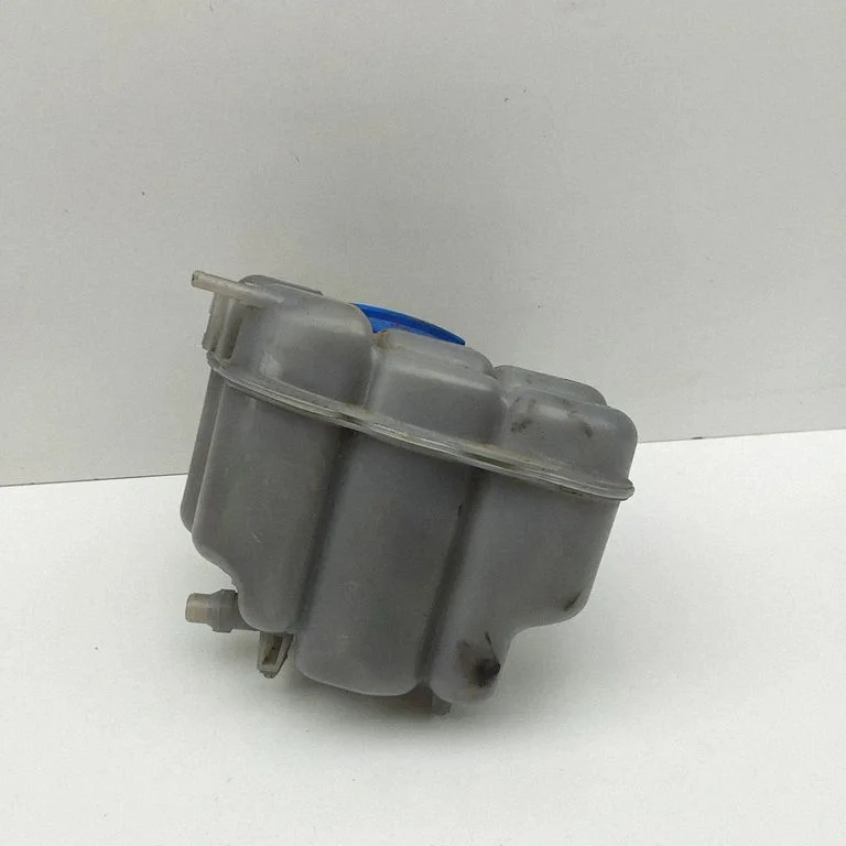 Coolant expansion tank/reservoir – Volkswagen Touareg II (2010-2018)