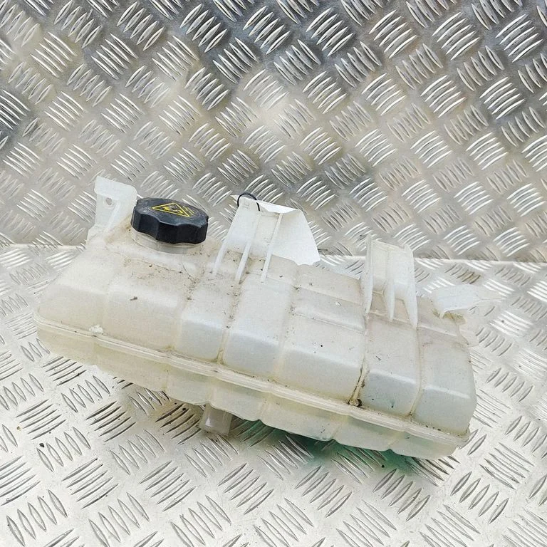Coolant expansion tank/reservoir – Tesla Model S (2012-)