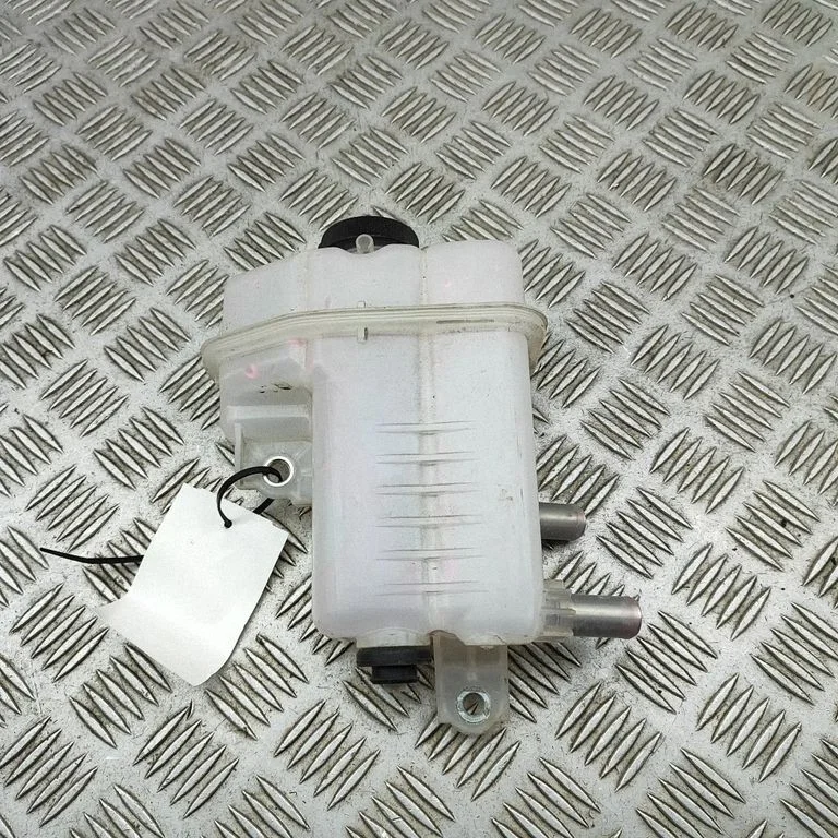 Coolant expansion tank/reservoir G910G42010