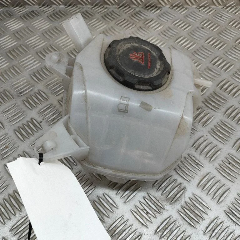 Coolant expansion tank/reservoir – Volkswagen T-Cross (2016-)