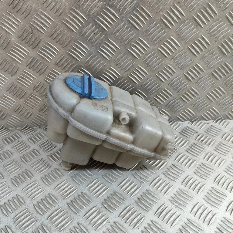 Coolant expansion tank/reservoir 4G0121403R