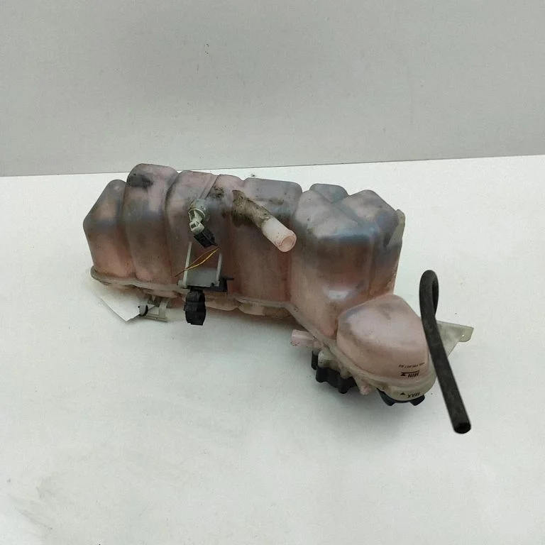 Jahutusvedeliku paisupaak 99610615701