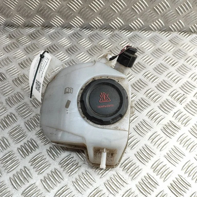 Coolant expansion tank/reservoir – Volkswagen Taigo (2021-)