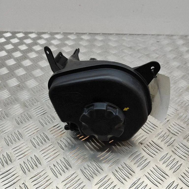 Coolant expansion tank/reservoir – BMW X5 F15 (2013-2017)