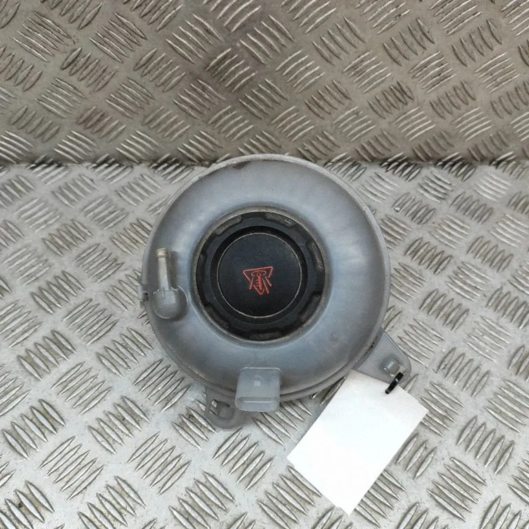 Coolant expansion tank/reservoir – Skoda Superb B8 (3V) (2015-2024)