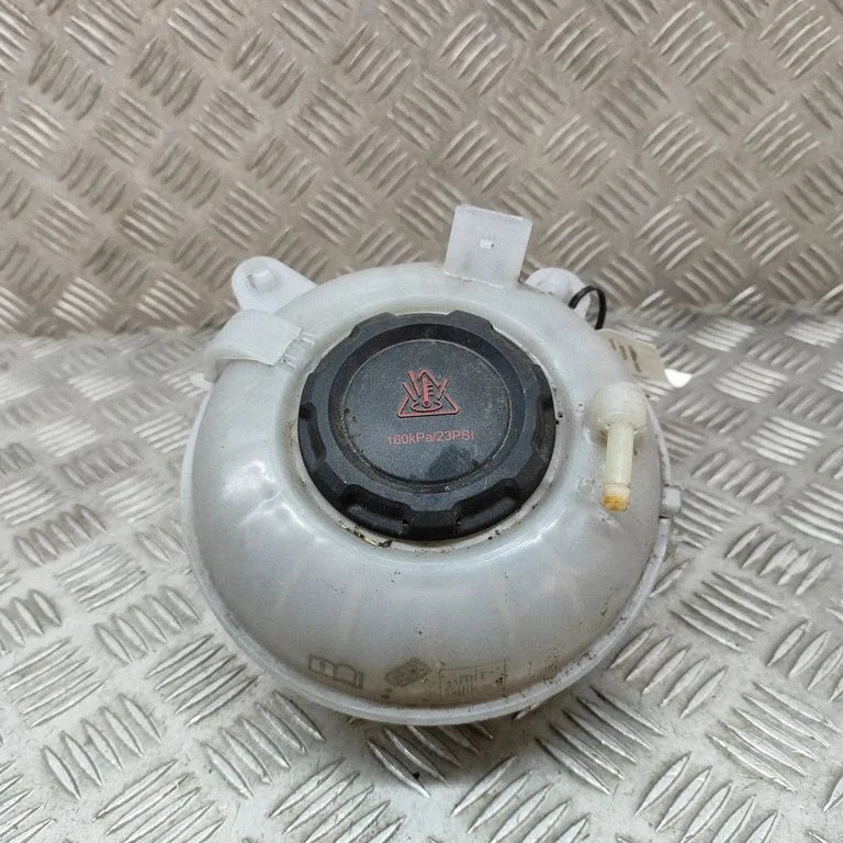Coolant expansion tank/reservoir – Volkswagen e-Golf (2014-)