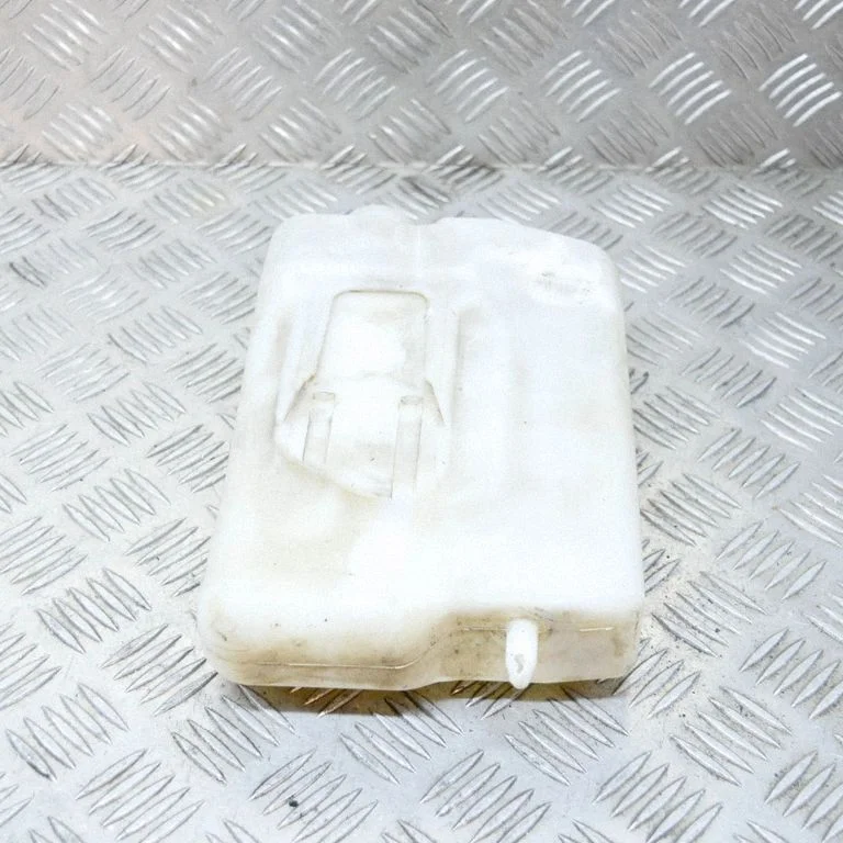 Jahutusvedeliku paisupaak – Toyota 4 Runner N180 (1995-2002)