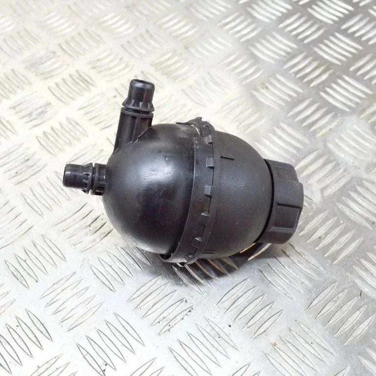 Coolant expansion tank/reservoir 7604431