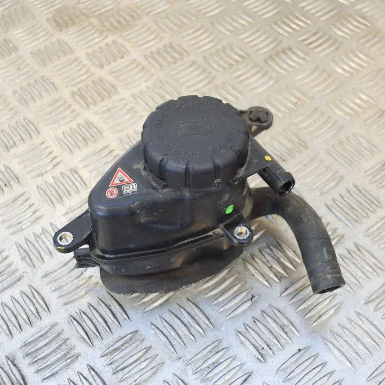Coolant expansion tank/reservoir A2742000385