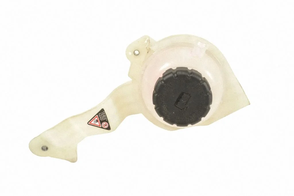 Coolant expansion tank/reservoir – Mercedes-Benz C-Class W205 (2014-2021)