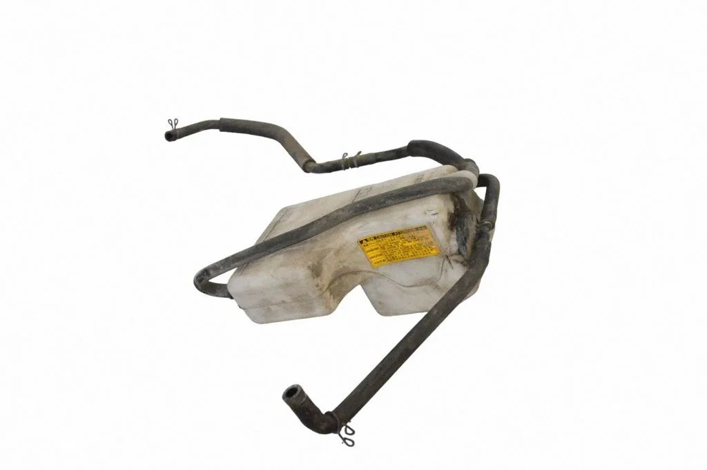 Jahutusvedeliku paisupaak – Lexus GS 300 350 430 450H (2005-2012)