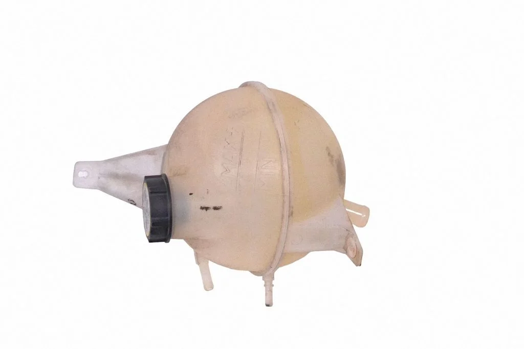 Aušinimo skysčio išsiplėtimo bakelis